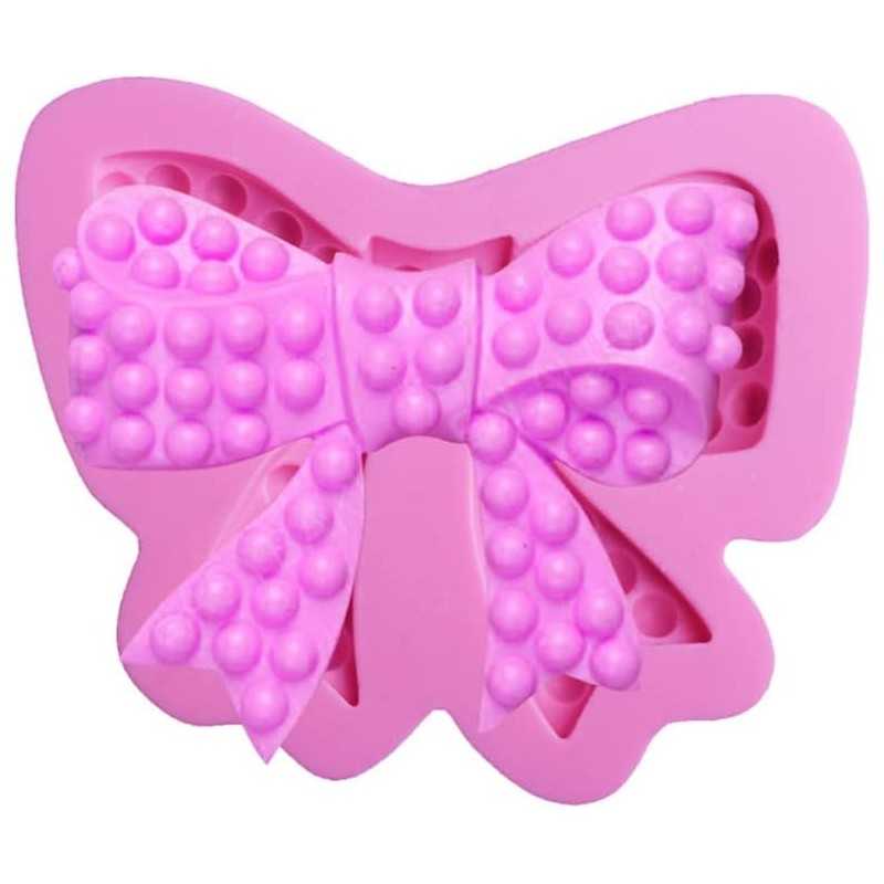 Cesil silikonski kalup oblik Velike Mašne 4x5cm