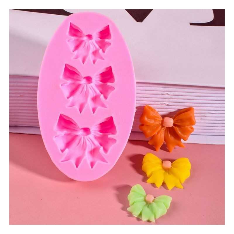 Cesil silikonski kalup oblik Mašne 3 kom