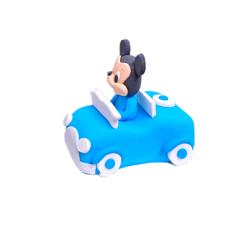 Figura u autu 1/1 fondan figura